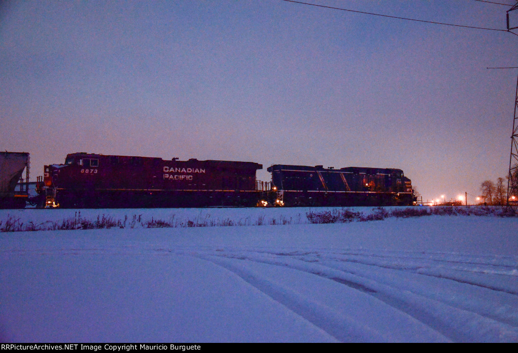 CP ES44AC & CEFX AC44CW Locomotives in the yard